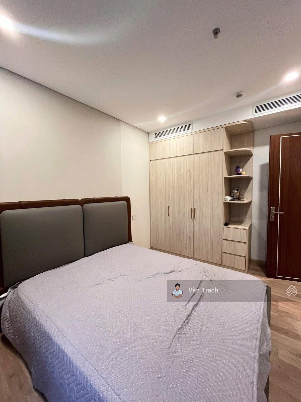 Căn hộ CT1 Riverside Luxury Phước Long Nha Trang tầng cao full nội thất hướng Đông Nam đối diện Sun