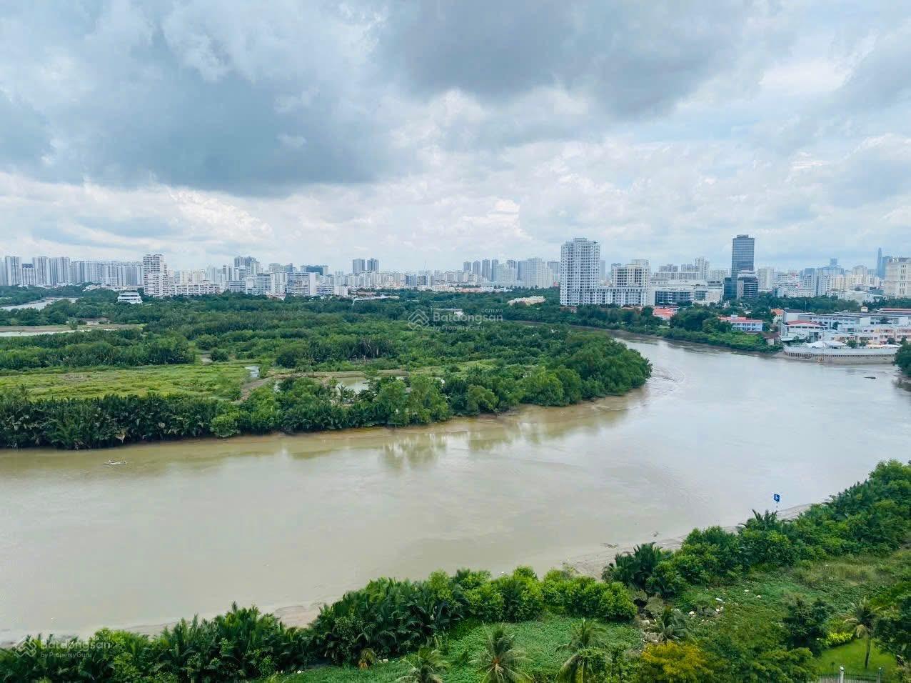 Cần bán Căn Hộ Grandview A view sông đối diện trường Đinh Thiện Lý. LH 0919 331 *** Ms Anh