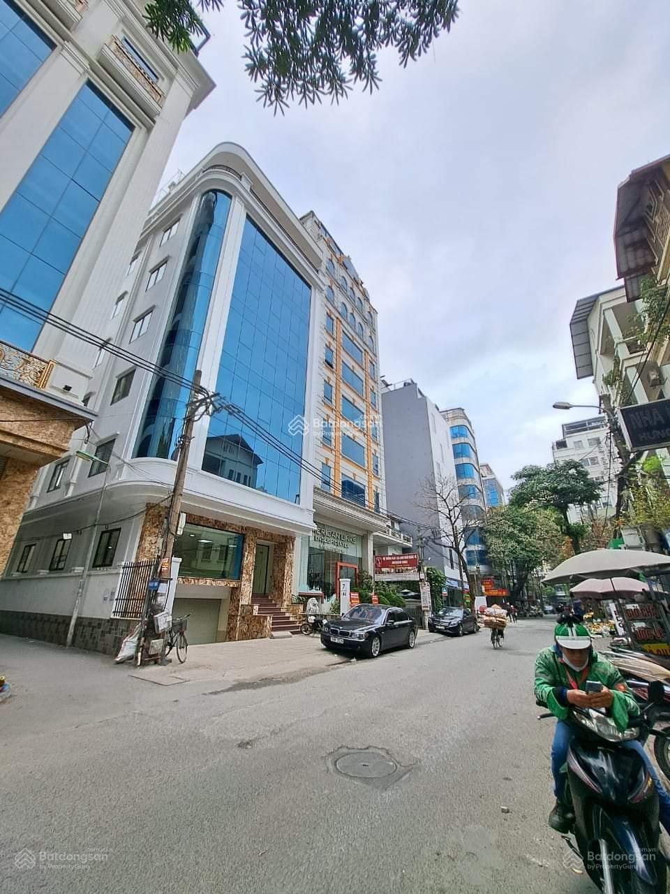 Tòa nhà vừa hoàn thiện mặt phố Trường Chinh - 100m2 - 8 tầng - pccc chuẩn - 75tr/th