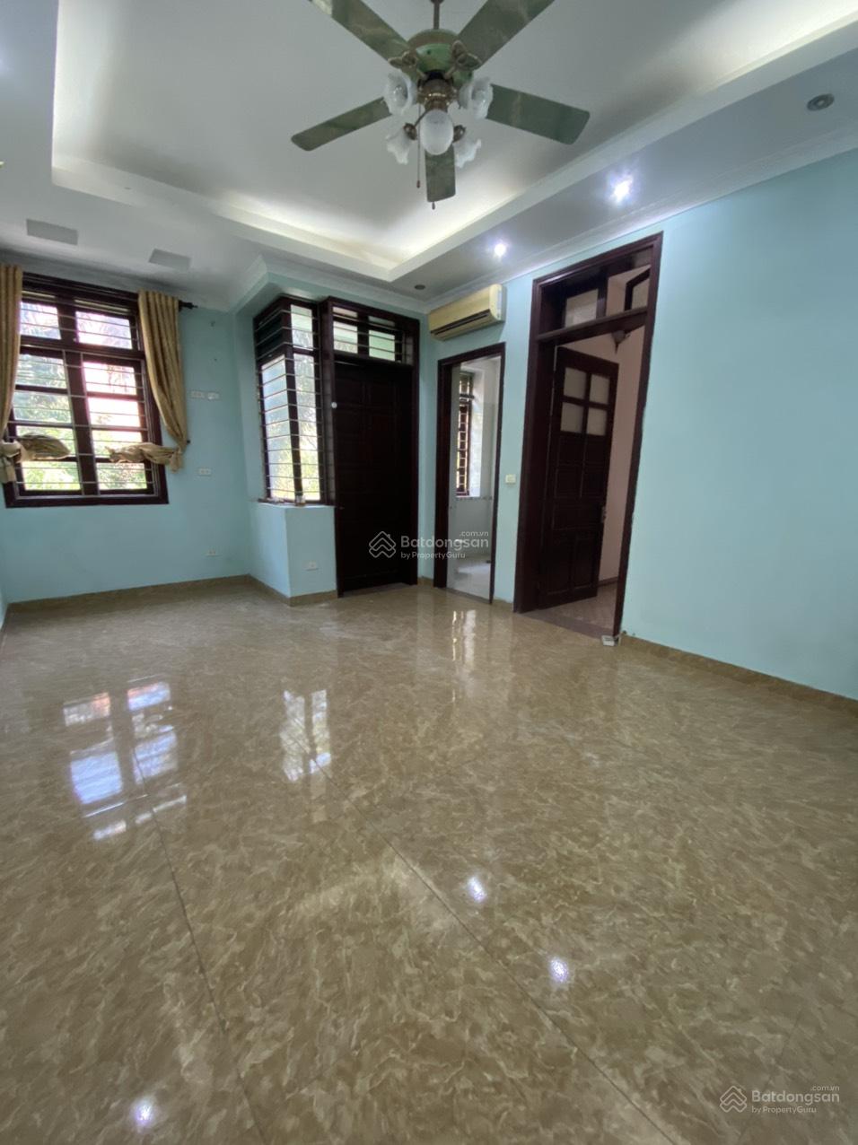 Cho thuê nhà KĐT Vạn Phúc, cạnh HimLam Vạn Phúc, 75m * 5 tầng 1 tum,giá 25 triệu,có thang máy Cho thuê nhà KĐT Vạn Phúc, cạnh HimLam Vạn Phúc, 75m * 5 tầng 1 tum,giá 25 triệu,có thang máy