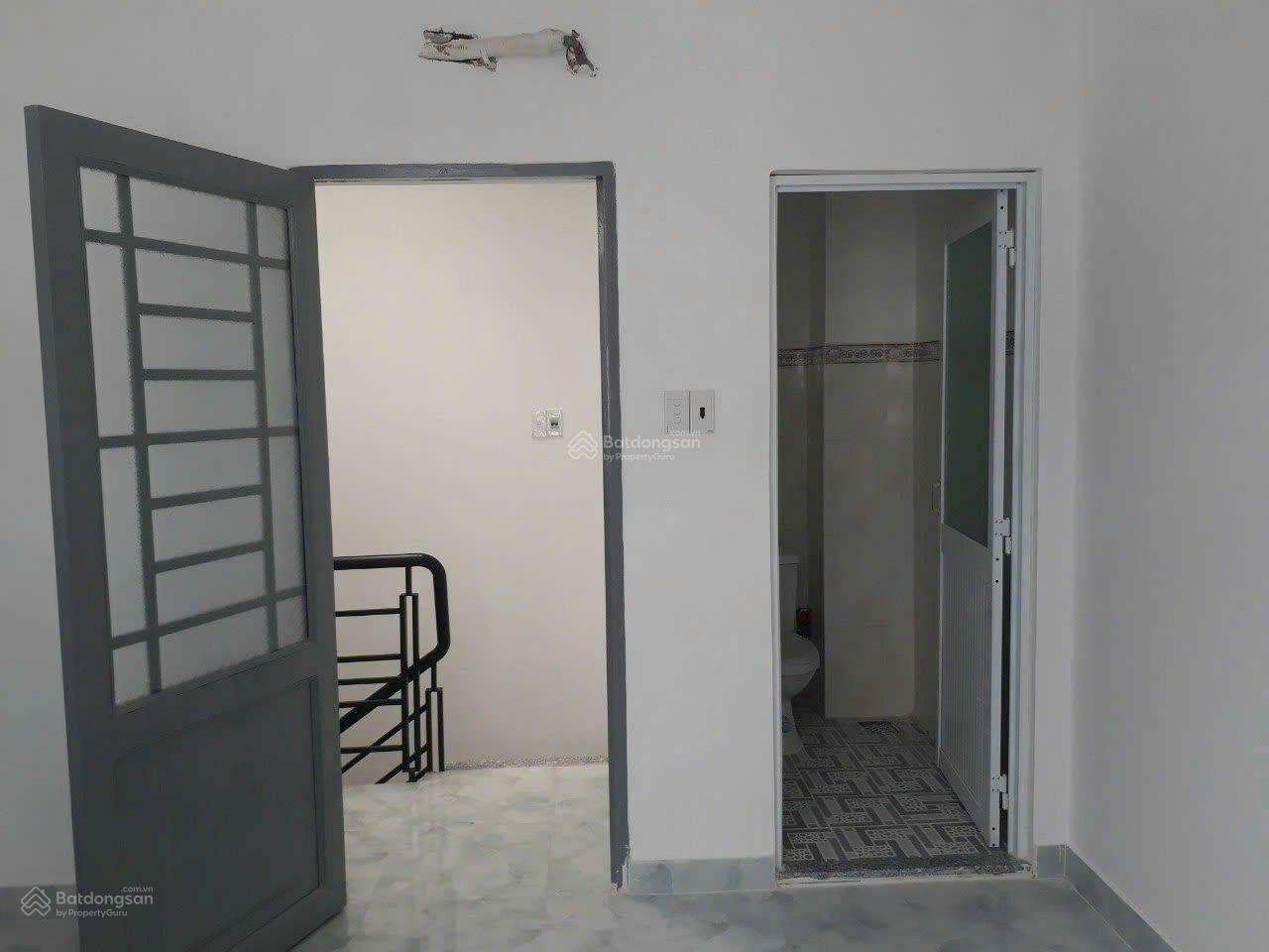 Bán nhà Q12, nhà 2 lầu, giá 1 tỷ 279 triệu