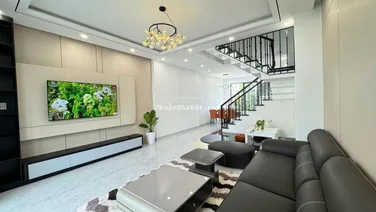 Nhà mới xây thuộc gói 5 Mỹ Gia, đường to, Full nội thất, hướng Tây, giá chỉ 8,55 tỷ(bao tất cả).