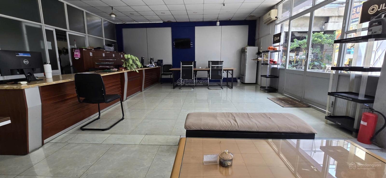 Cho Thuê Nhà Xưởng 1500m² Mặt Tiền Đường Container Quận 7 Giá 130 Triệu/Tháng Cho Thuê Nhà Xưởng 1500m² Mặt Tiền Đường Container Quận 7 Giá 130 Triệu/Tháng