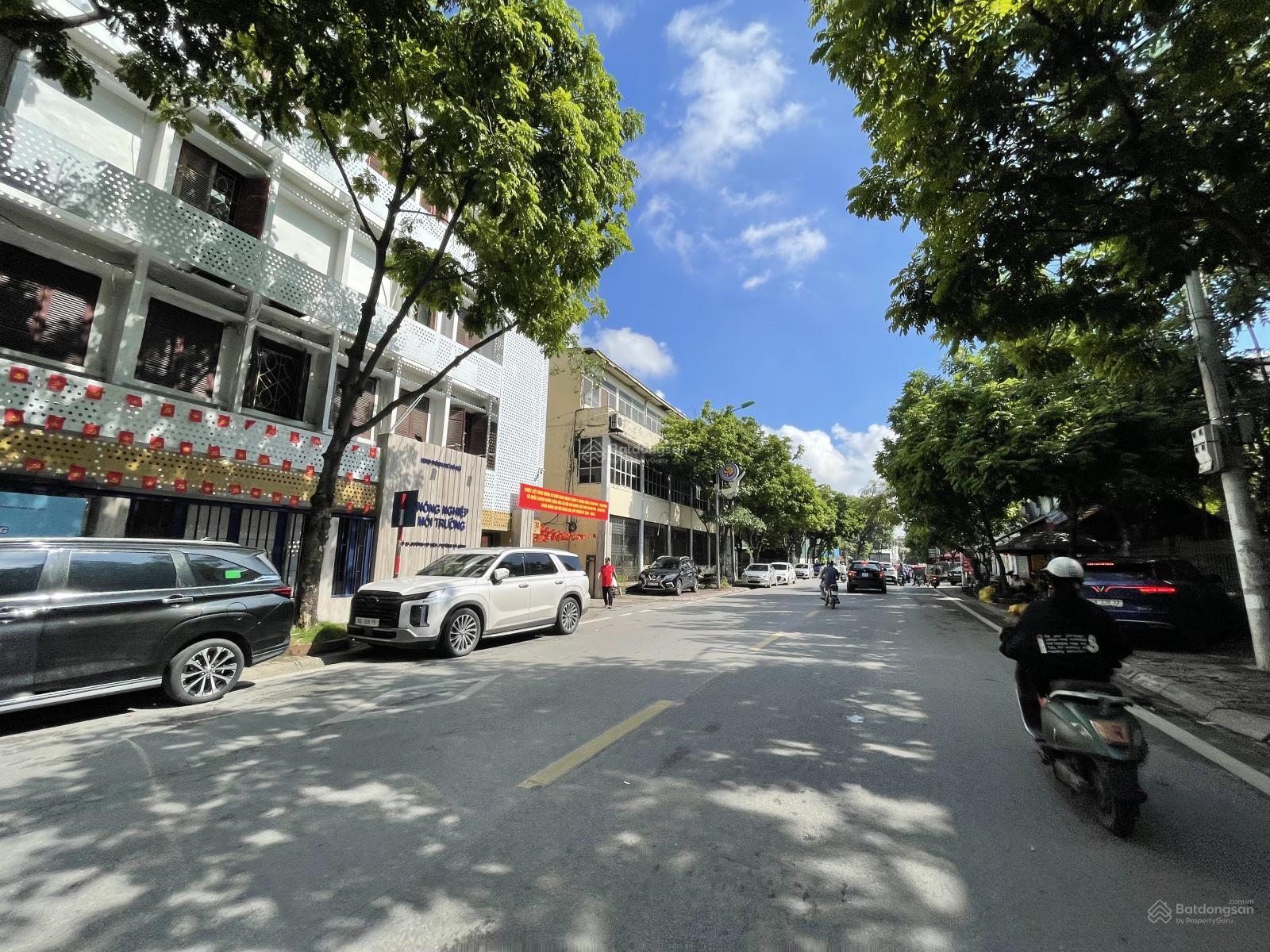 Nhà lô góc sát phố Tô Hiệu, ô tô tránh nhau, 72m2, kinh doanh, MT 5m, trung tâm Hà Đông, giá 15tỷ Nhà lô góc sát phố Tô Hiệu, ô tô tránh nhau, 72m2, kinh doanh, MT 5m, trung tâm Hà Đông, giá 15tỷ