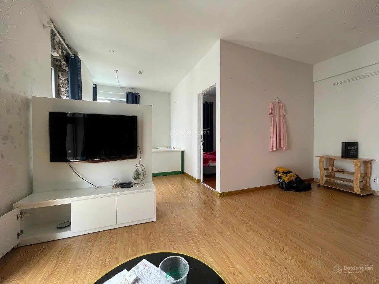 Cần bán căn hộ Luxcity Quận 7. 54m2, 1PN, 1WC. Giá siêu rẻ