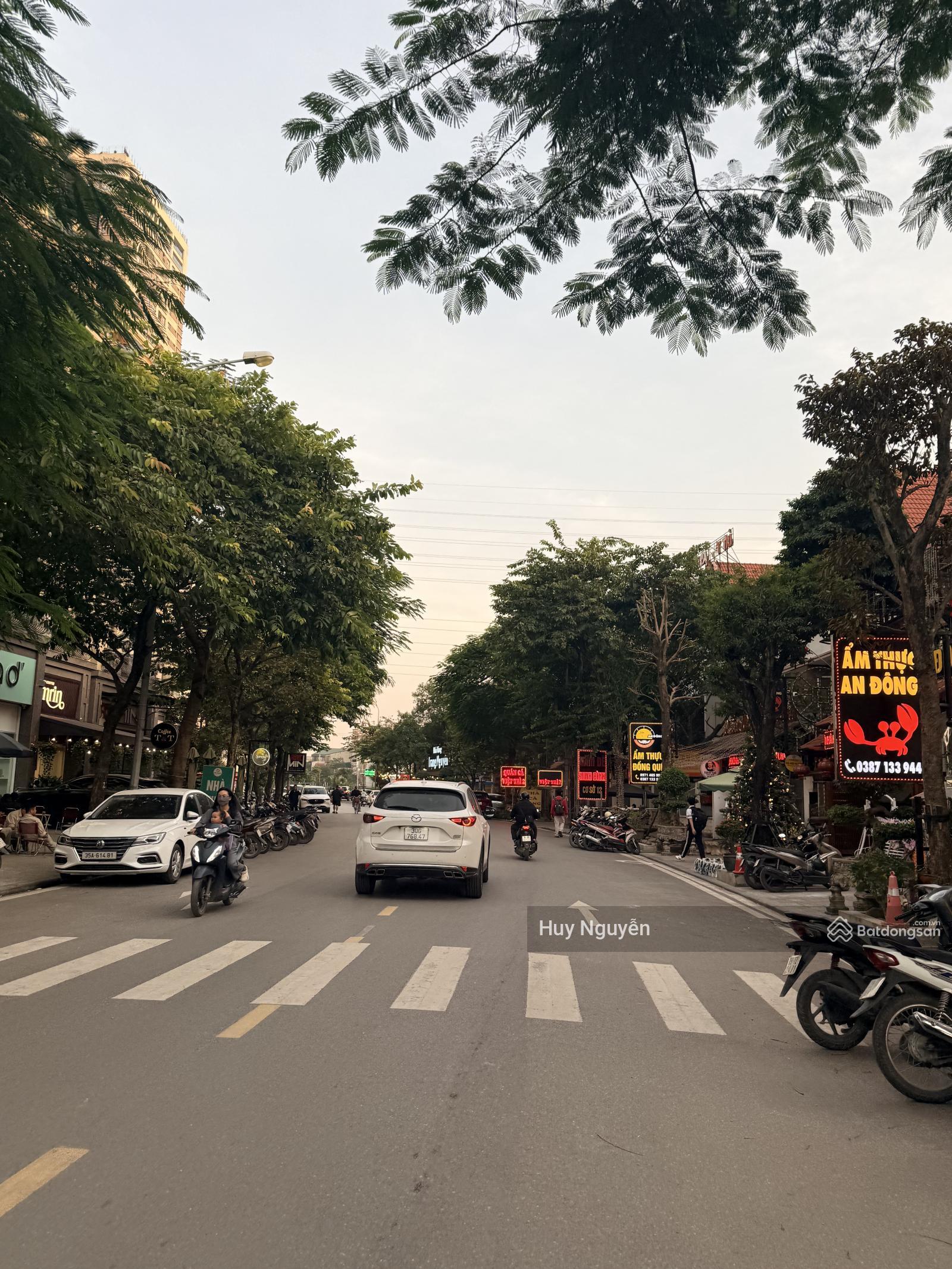 Bán nhà lô góc trục chính 24m khu An Hưng 141m2 5T thang máy, MT 22m, KD đỉnh 42 tỷ. LH 0982 880 *** Bán nhà lô góc trục chính 24m khu An Hưng 141m2 5T thang máy, MT 22m, KD đỉnh 42 tỷ. LH 0982 880 ***