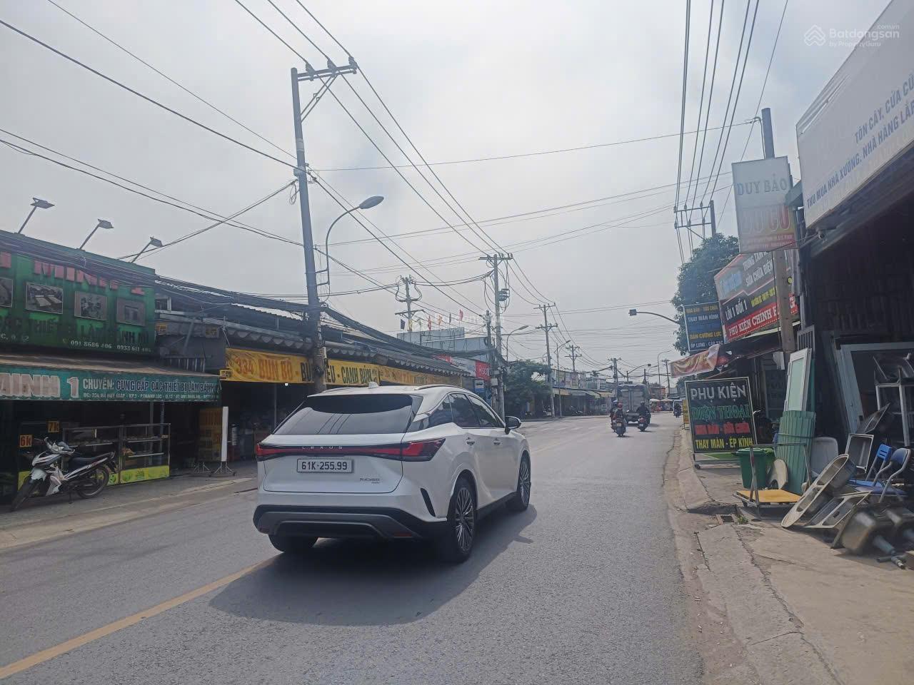 Đất 10x25m full thổ cư, một xẹc Hà Huy Giáp, Quận 12, đường nhựa 8m; Giá 13.5 tỷ