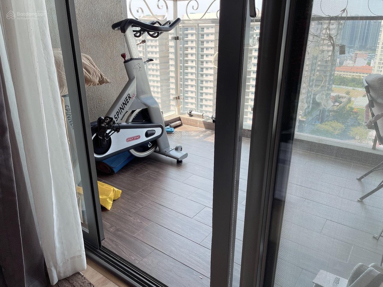 NHÀ ĐẸP LẦU CAO VIEW HỒ BƠI, 74M 2PN 1WC FULL Nội Thất