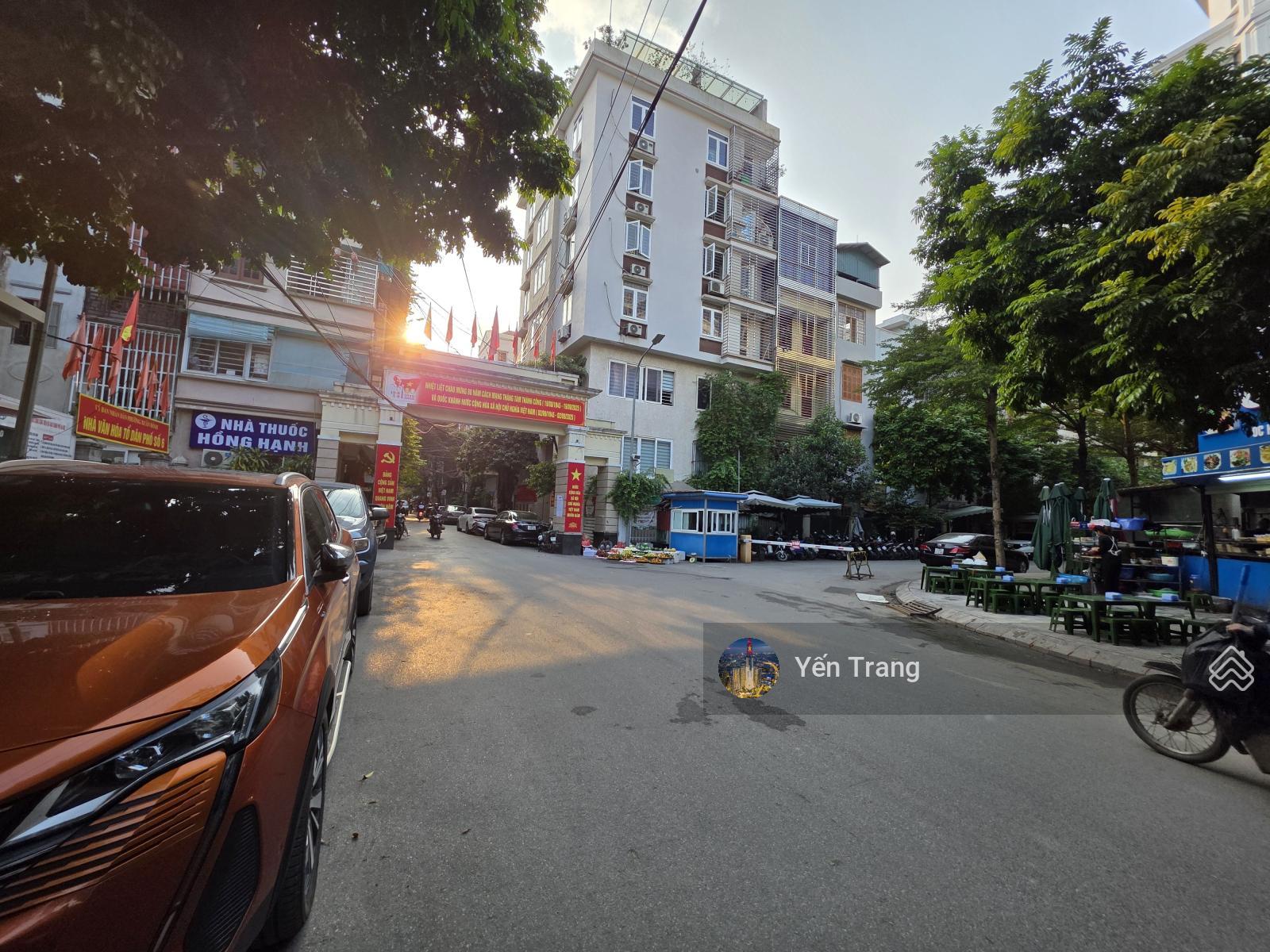 Chính chủ bán đất phân lô Xuân La, ô tô tránh, 2 thoáng, kd, 66m2, 23 tỷ