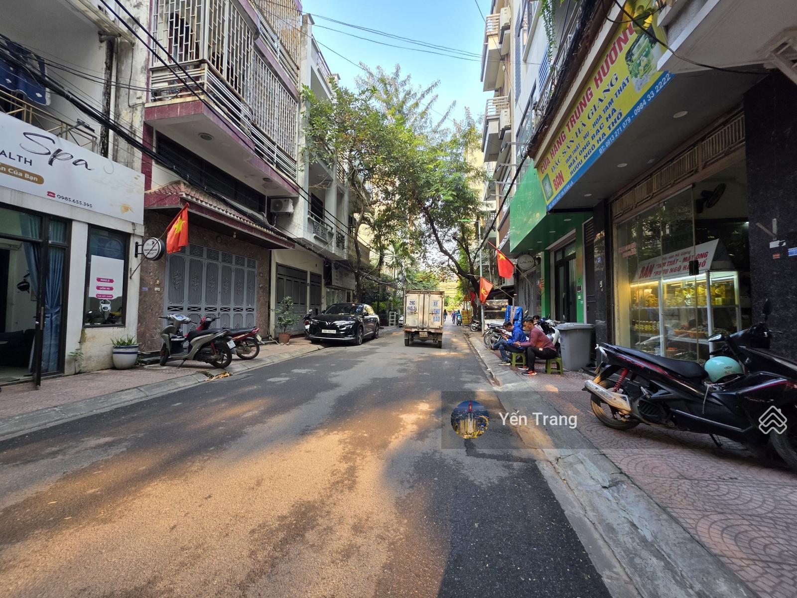 Chính chủ bán đất phân lô Xuân La, ô tô tránh, 2 thoáng, kd, 66m2, 23 tỷ