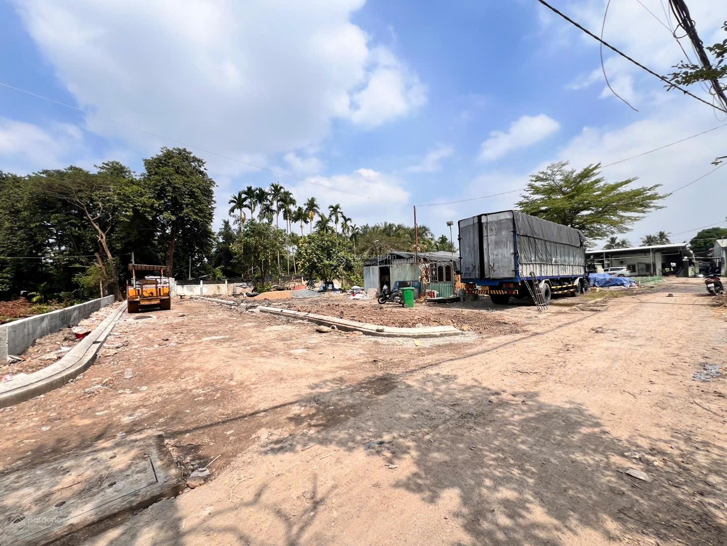 Sẹc ngắn An Phú Đông 3, sát Sông Sài Gòn, giá 3.85tỷ, đường xe ô tô