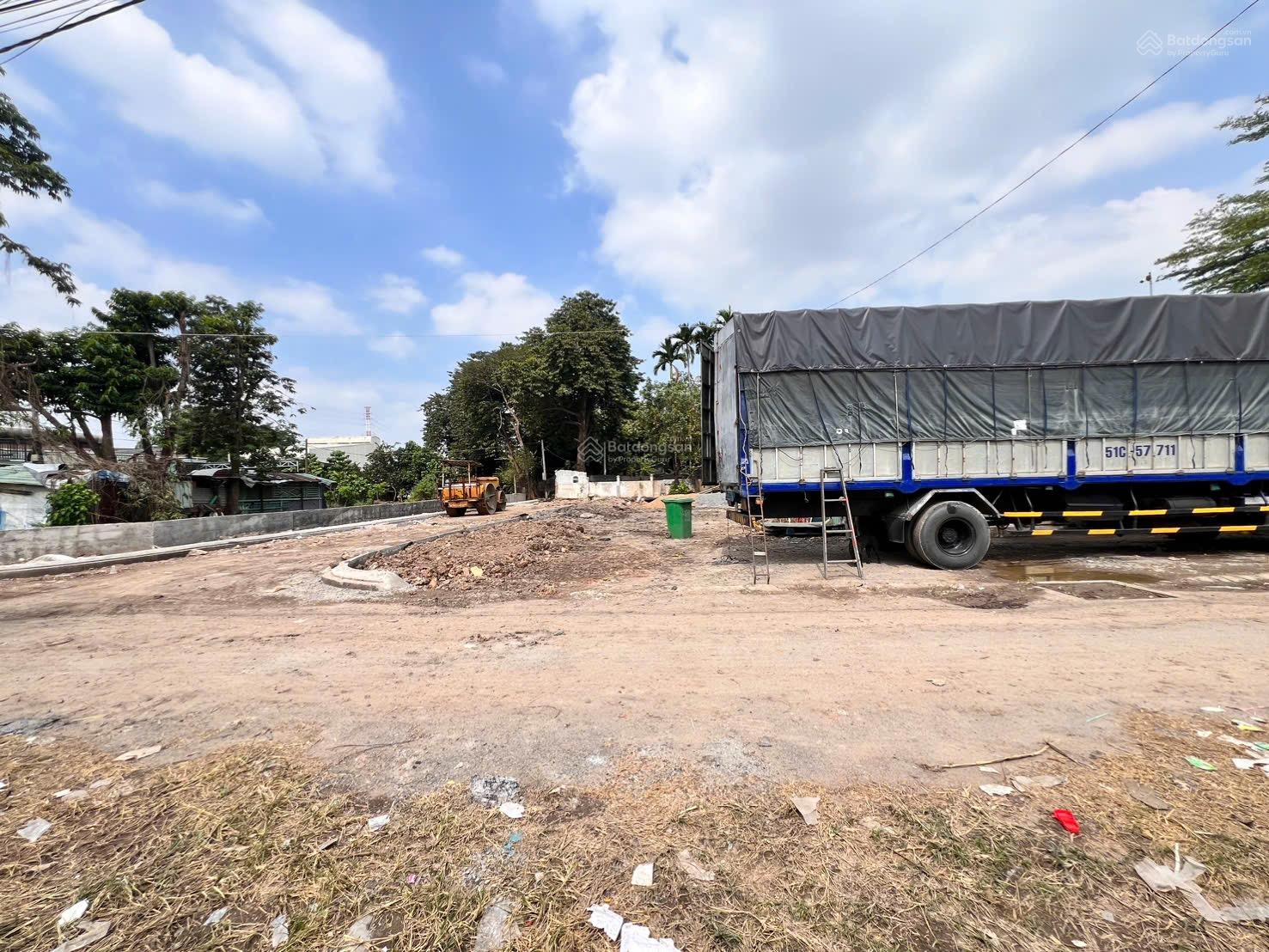 Sẹc ngắn An Phú Đông 3, sát Sông Sài Gòn, giá 3.85tỷ, đường xe ô tô