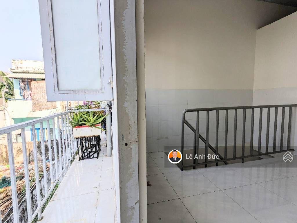 Nhà 4 MẶT TIỀN 6,1m x 17m 2tầng gần NGUYỄN DUY TRINH có 4 nhà trọ cho thuê 240TR/NĂM giá chỉ 8,4 tỷ