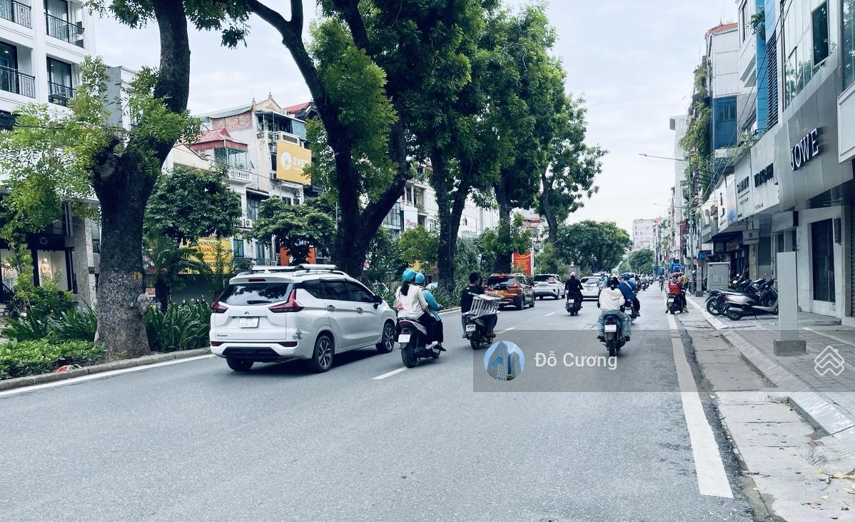 Hot + Vip - Bán nhà mặt phố Kim Mã - 82m2 x 4 tầng + mặt tiền 5m - phù hợp kinh doanh mọi mô hình Hot + Vip - Bán nhà mặt phố Kim Mã - 82m2 x 4 tầng + mặt tiền 5m - phù hợp kinh doanh mọi mô hình