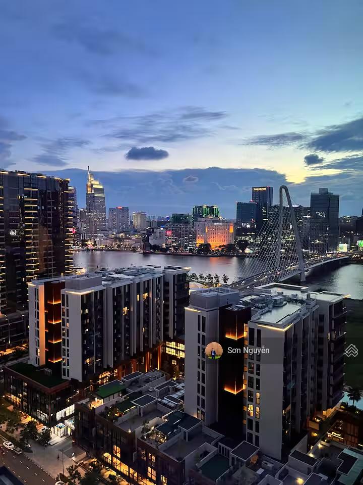 The Crest - Bán 2PN View Bason và Q1 - Giá rẻ nhất dự án - Bàn giao Full nội thất - Giá chỉ 21tỷ