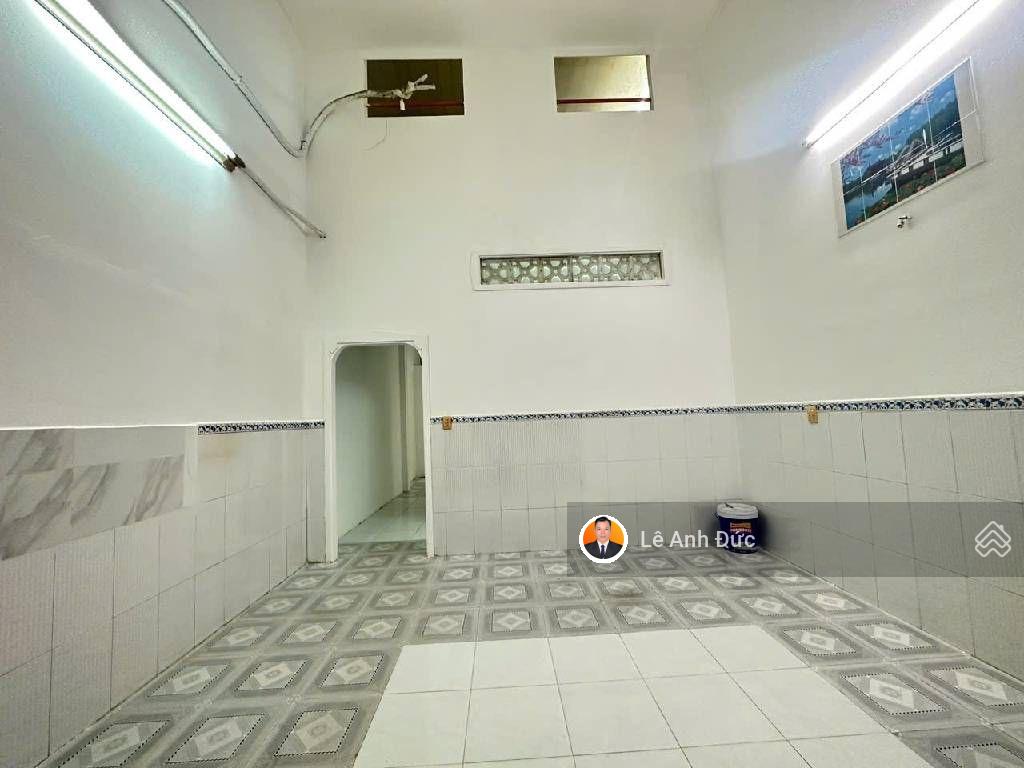 Nhà MẶT TIỀN Ngang 7,5m Đường xe tải rộng 6m, ra LÊ VĂN THỊNH 100m, CÁT LÁI, QUẬN 2 GIÁ 8.5 TỶ