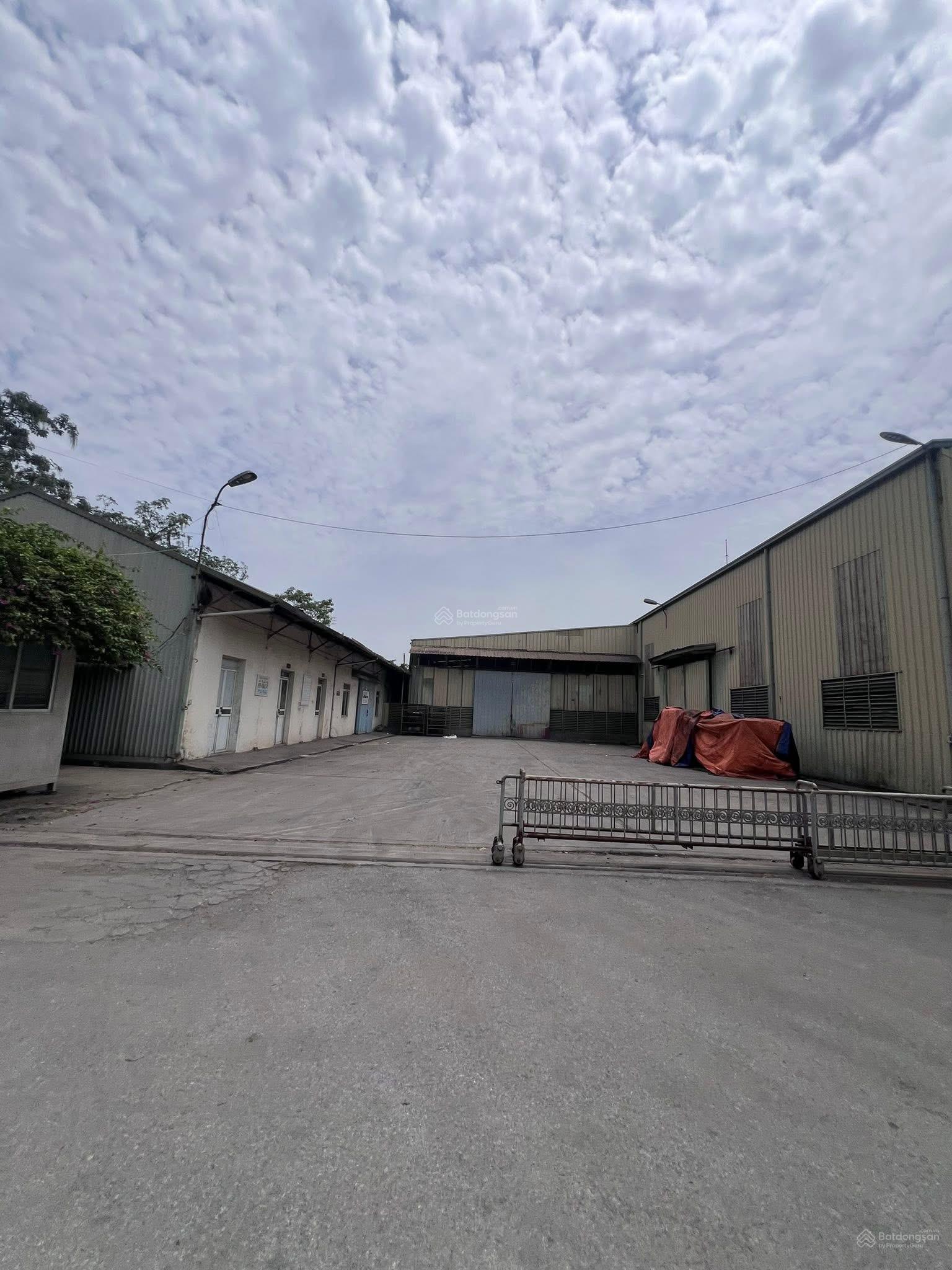 Phan Trọng Tuệ. Thanh Trì.Chuyển nhượng cty cổ phần 46600m2 kho xưởng vị trí đắc địa, giá siêu rẻ