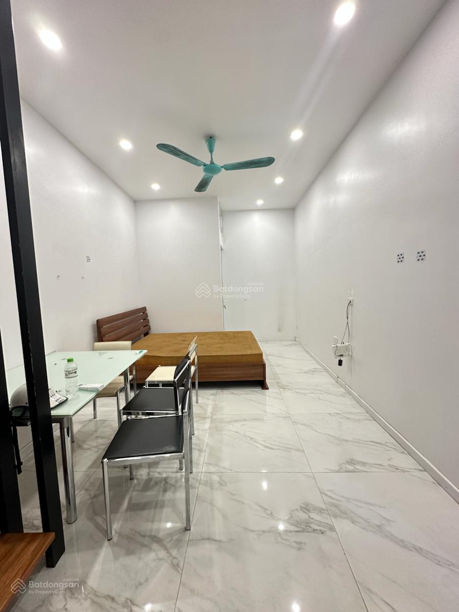 Cực hiếm, hộ khẩu Tây Hồ, ô tô tránh 5m. Bán nhà An Dương, 23m2 - 4.1 tỷ, ở ngay đón tết