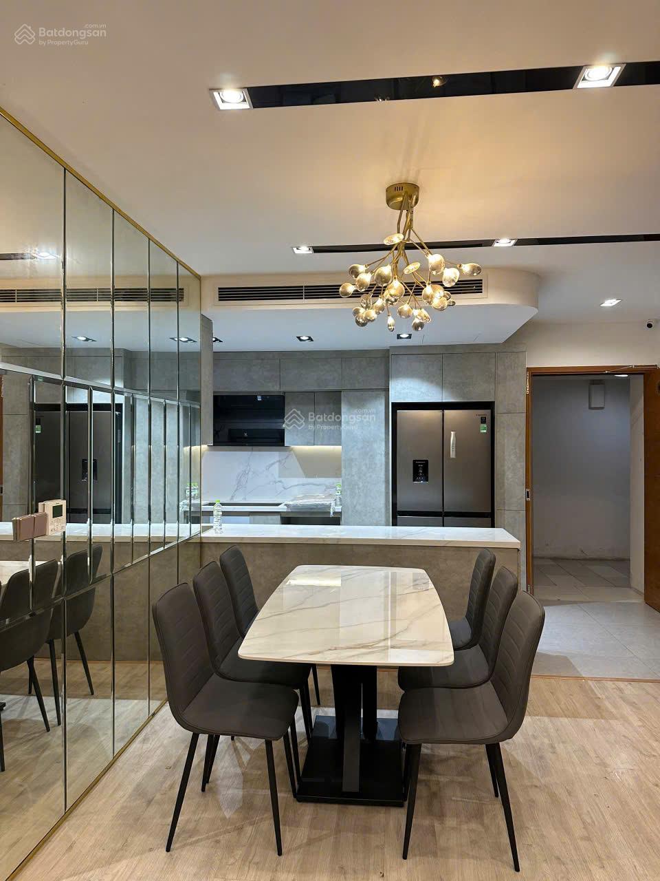 Chính chủ bán CH Chelsea Park, Trung Kính, Cầu Giấy, Hà Nội, 8,9 tỷ, 100m2, 2PN, 2WC