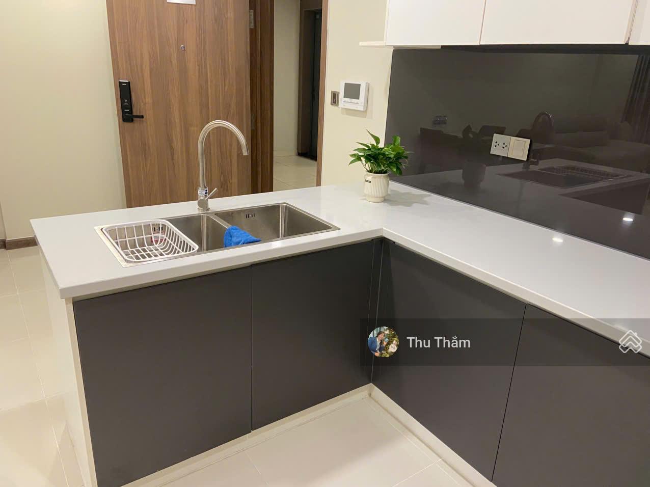 Cho thuê căn hộ 1 phòng ngủ, 56m2, full nội thất, view Bitexco, Landmark, Cầu Ba Son LH 0908 155 ***