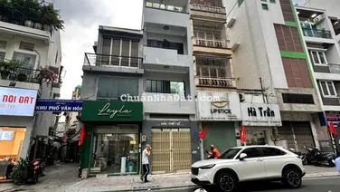 Mặt tiền KD giá tốt! Chỉ 14,5 tỷ sở hữu Nhà 2 mặt tiền, DT 3.5x12m, 4 tầng Huỳnh Văn Bánh, PN
