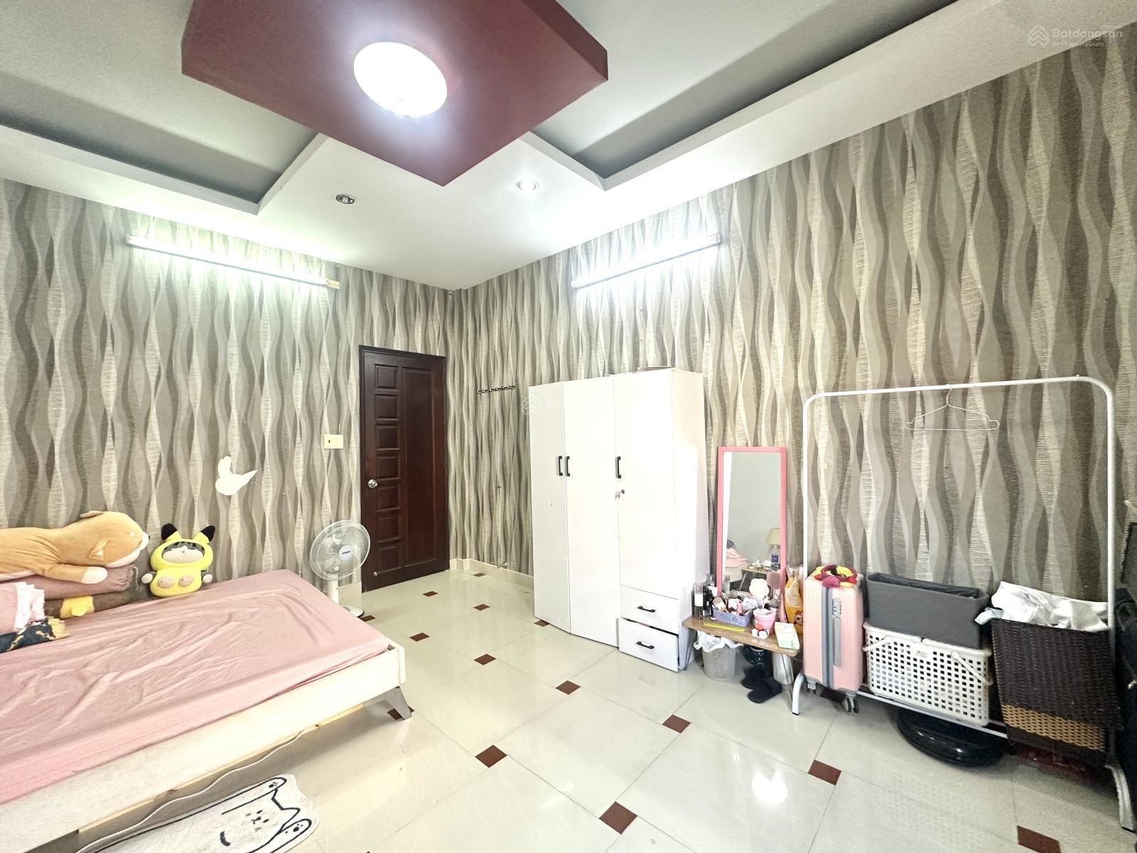 Ở ghép phòng trong nhà nguyên căn cực kỳ yên tĩnh, đầy đủ tiện nghi và giờ giấc tự do Tân Phú