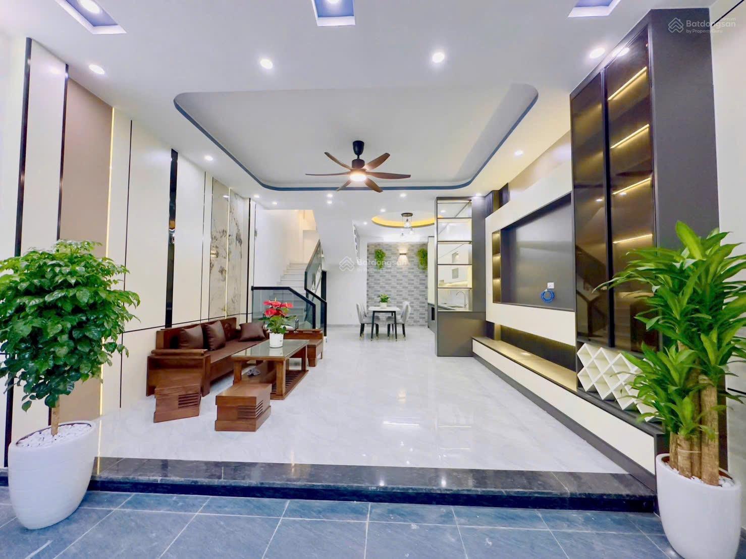 3 tầng đẹp full nội thất gần Hoàng Huy An Đồng