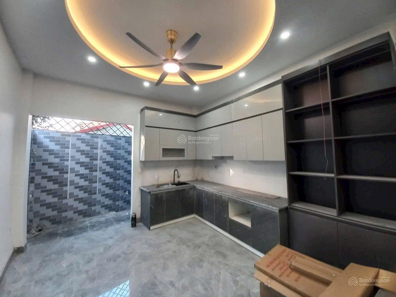 Nhà đẹp 4 tầng ô tô để trong sân - Gần Hoàng Huy AN ĐỒNG