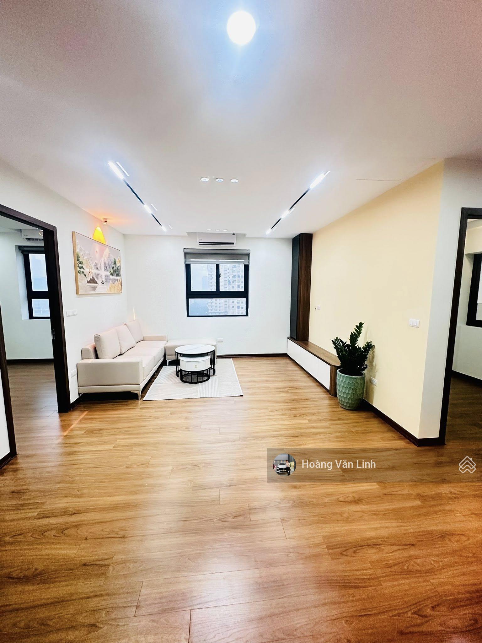 Căn hộ cao cấp KĐT Nam Trung Yên - DT 75m 3 ngủ 2wc - full nội thất như hình, ở sướng.!