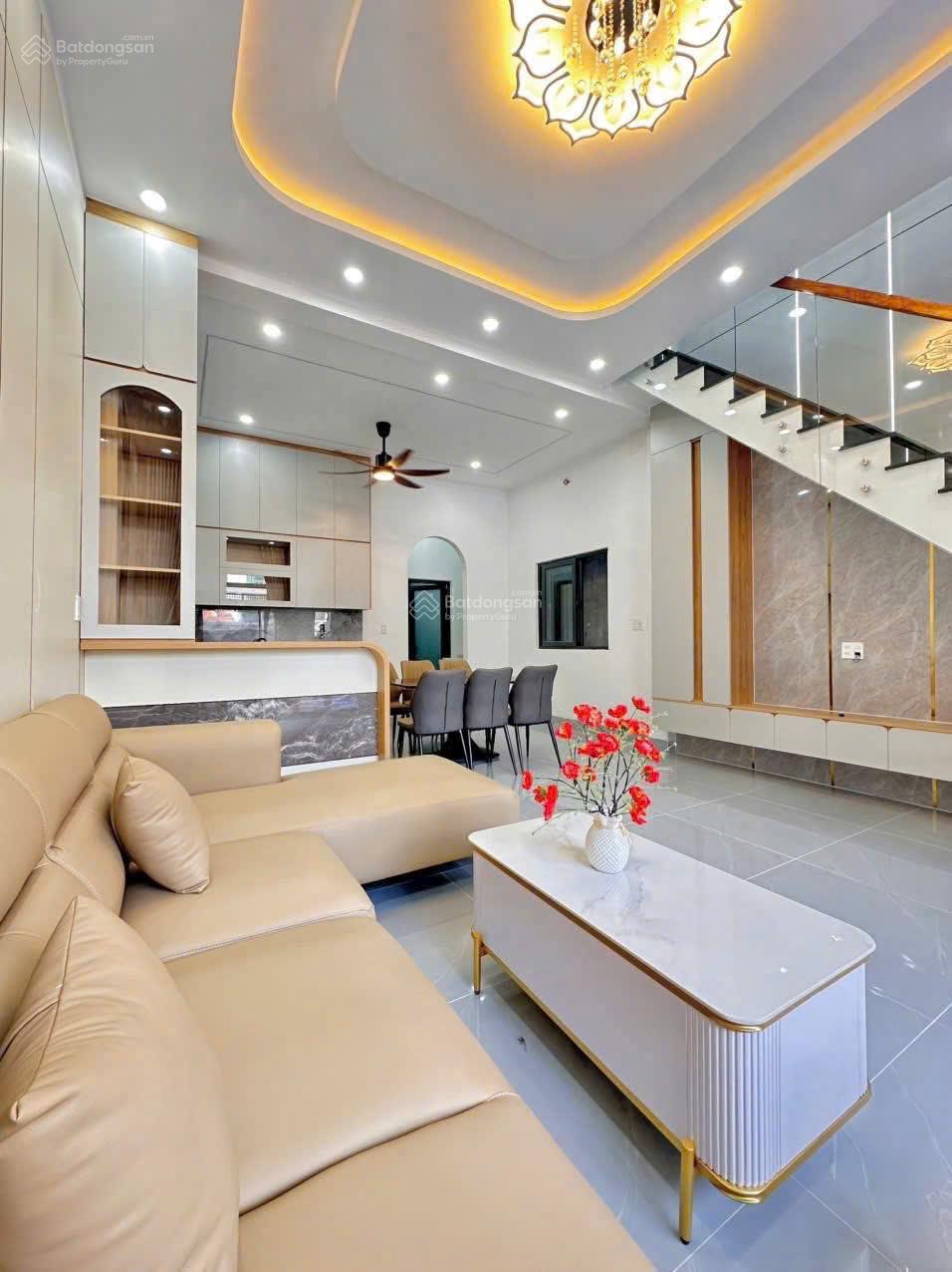 Bán nhà 1T1L mới siêu đẹp, gần chợ Phú Thọ, đường oto thông, chỉ 3tỷ580