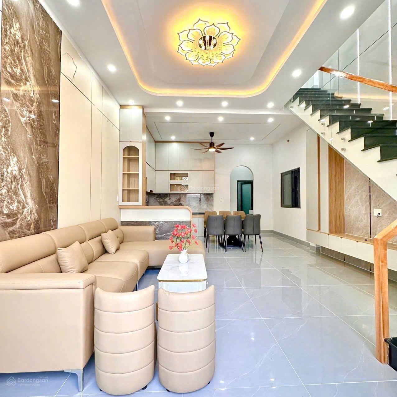 Bán nhà 1T1L mới siêu đẹp, gần chợ Phú Thọ, đường oto thông, chỉ 3tỷ580