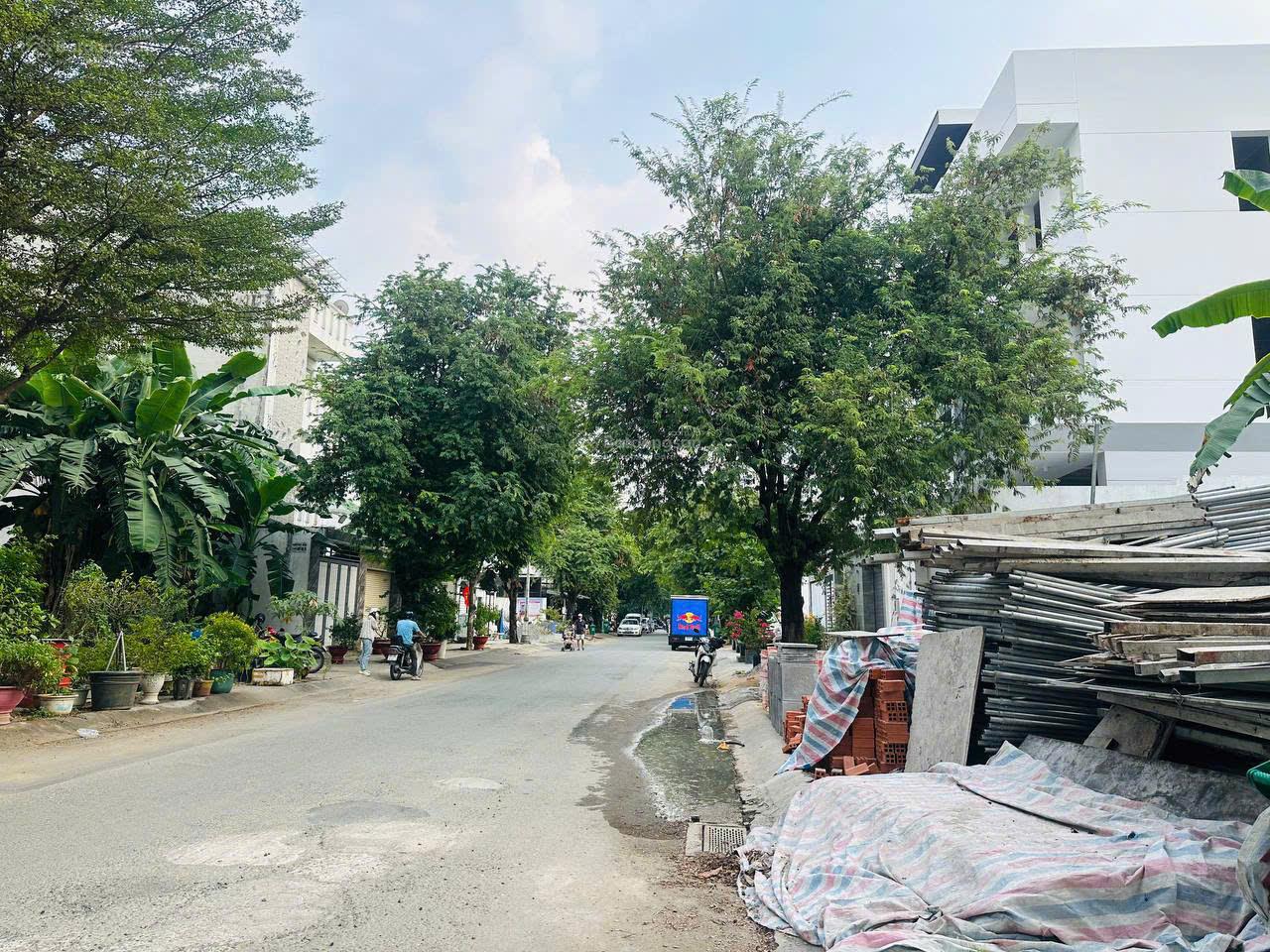 Nhà đẹp 3 tầng ngang 8m ngay The global city, Quận 2 siêu hiếm! Diện tích 160m2 giá tốt trước tết Nhà đẹp 3 tầng ngang 8m ngay The global city, Quận 2 siêu hiếm! Diện tích 160m2 giá tốt trước tết