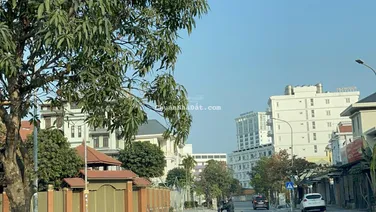Chính chủ gửi bán ô đất biệt thự 350m2 trung tâm cột 8 gần bãi tắm Hòn Gai