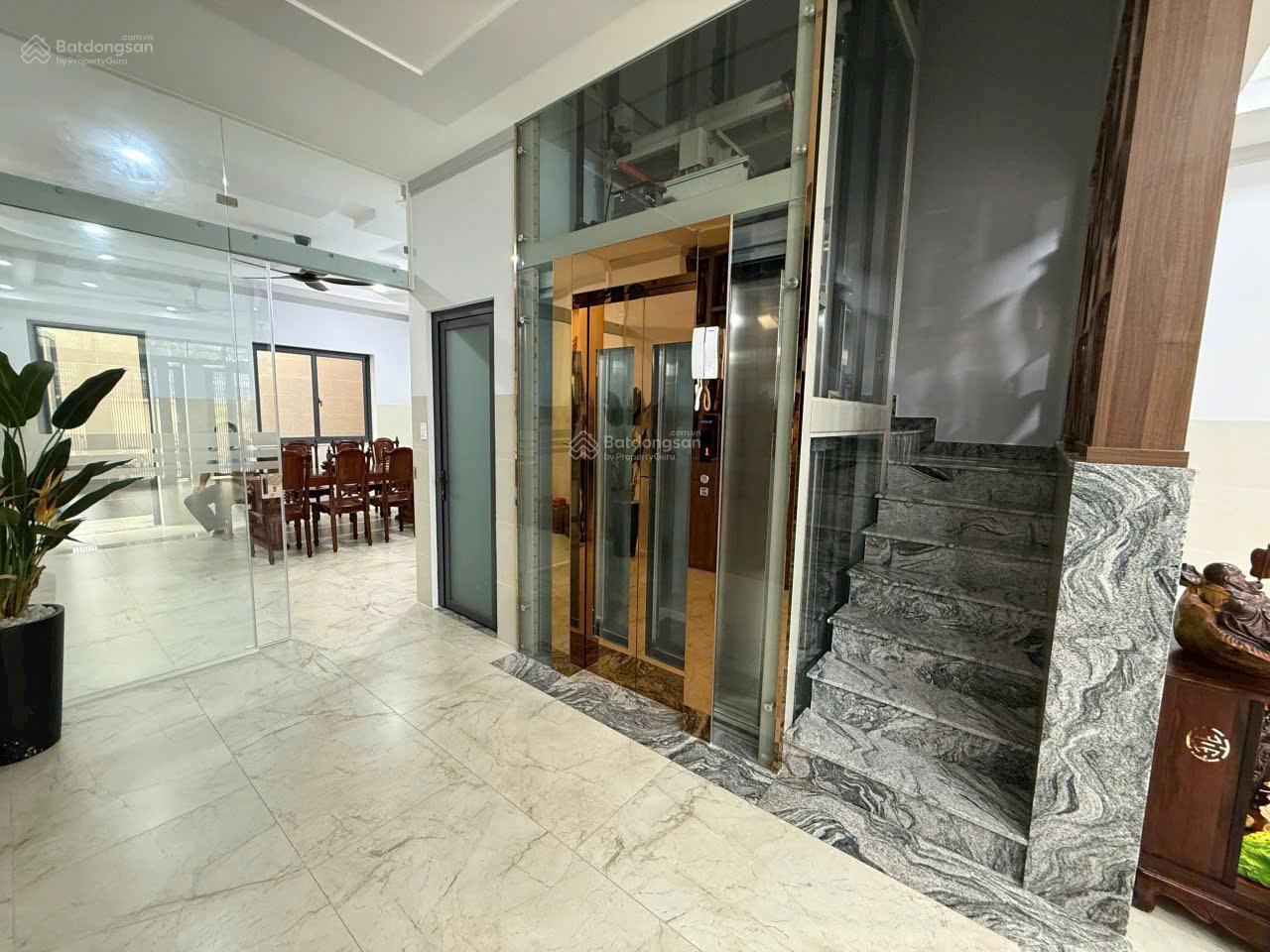 CHDV 5 TẦNG MỚI XÂY-NGAY TRƯỜG ĐH CẢNH SÁT- CỰC KÌ SẦM UẤT-CÓ THANG MÁY-TỰ KHAI THÁC LÊN ĐẾN 7%/NĂM CHDV 5 TẦNG MỚI XÂY-NGAY TRƯỜG ĐH CẢNH SÁT- CỰC KÌ SẦM UẤT-CÓ THANG MÁY-TỰ KHAI THÁC LÊN ĐẾN 7%/NĂM