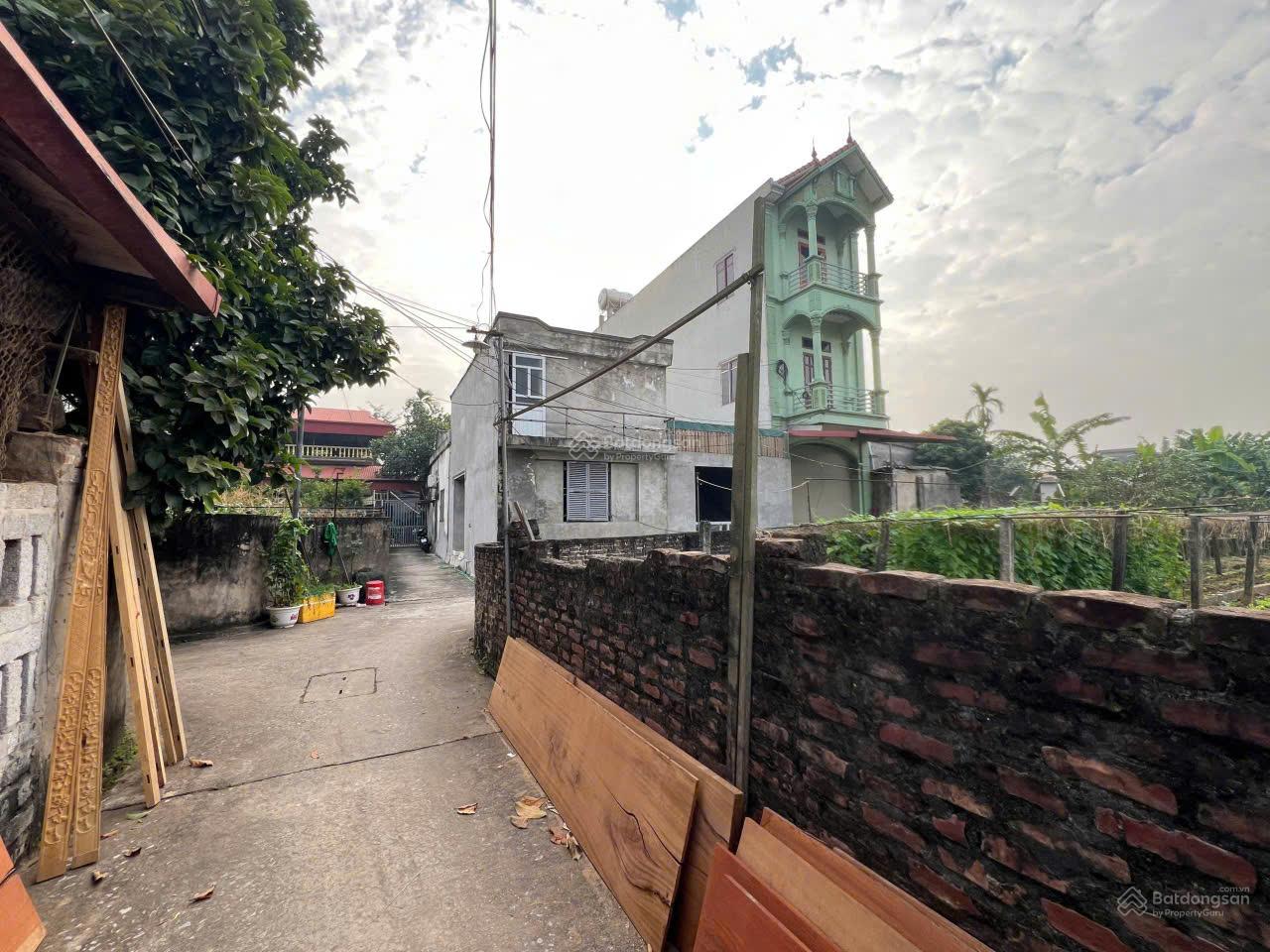 Siêu phẩm 2 mặt tiền - 3 mặt thoáng trung tâm xã Tự Nhiên chính thức lộ diện Siêu phẩm 2 mặt tiền - 3 mặt thoáng trung tâm xã Tự Nhiên chính thức lộ diện