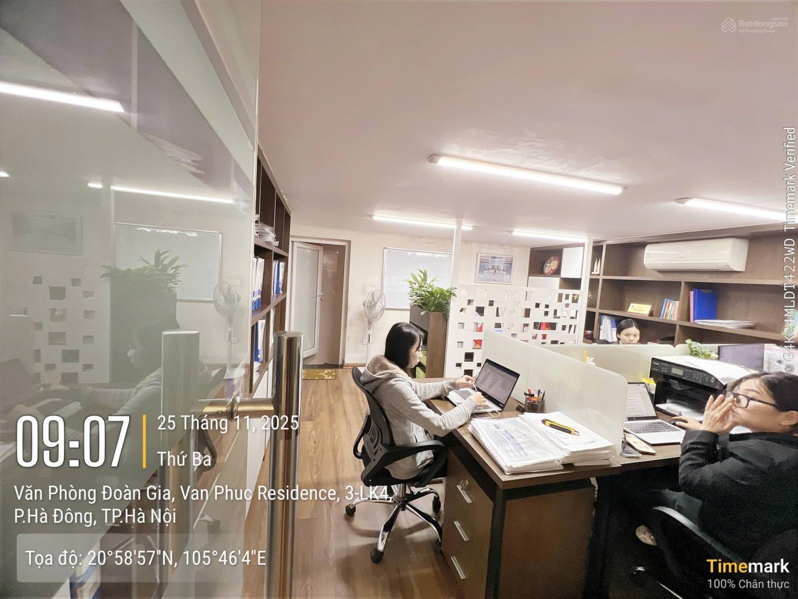 Cần bán toà nhà liền kề Vạn Phúc, Hà Đông. Hoàn thiện full nội thất. LH 0983 983 *** Cần bán toà nhà liền kề Vạn Phúc, Hà Đông. Hoàn thiện full nội thất. LH 0983 983 ***