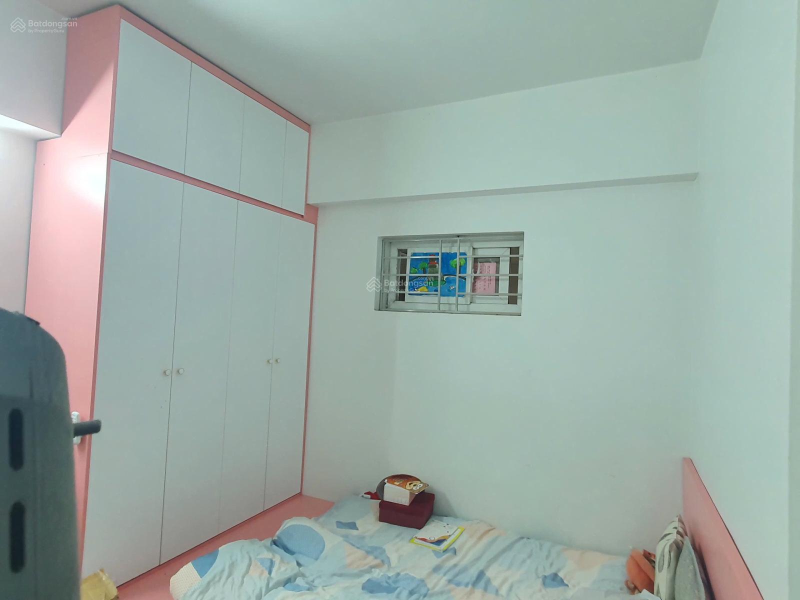 Căn hộ 2 ngủ 2wc 65m tim tường đầy đủ nội thất giá 3ty2 thu về