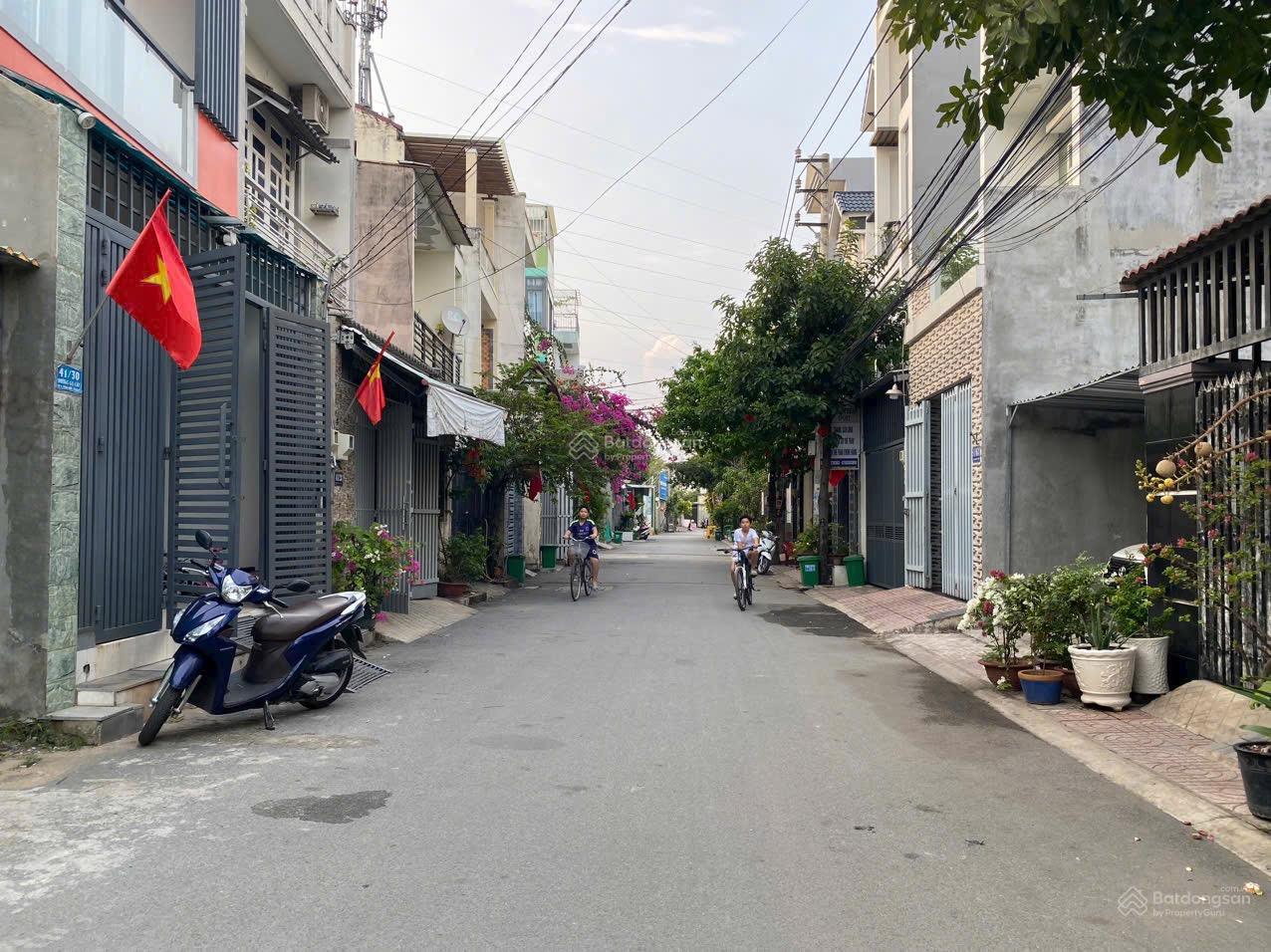 Bán đất 63m2, sổ riêng, mặt tiền hẻm đường Gò Cát phường Phú Hữu, Quận 9 giá chỉ từ 4 tỷ 290