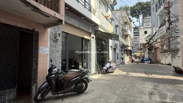 Lê Hồng Phong, Quận 10 - hẻm 5m ô tô tới nhà - DT 43m2 x 4 tầng mới tinh