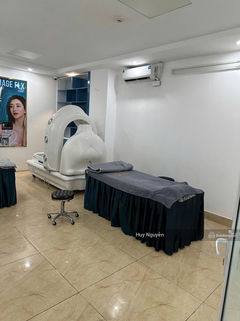 Mặt phố Hoàng Quốc Việt 110m2 x 9T, MT 8m, cực đẹp, KD đỉnh 140tr/th giá 78 tỷ (TL). LH 0982 880 *** Mặt phố Hoàng Quốc Việt 110m2 x 9T, MT 8m, cực đẹp, KD đỉnh 140tr/th giá 78 tỷ (TL). LH 0982 880 ***