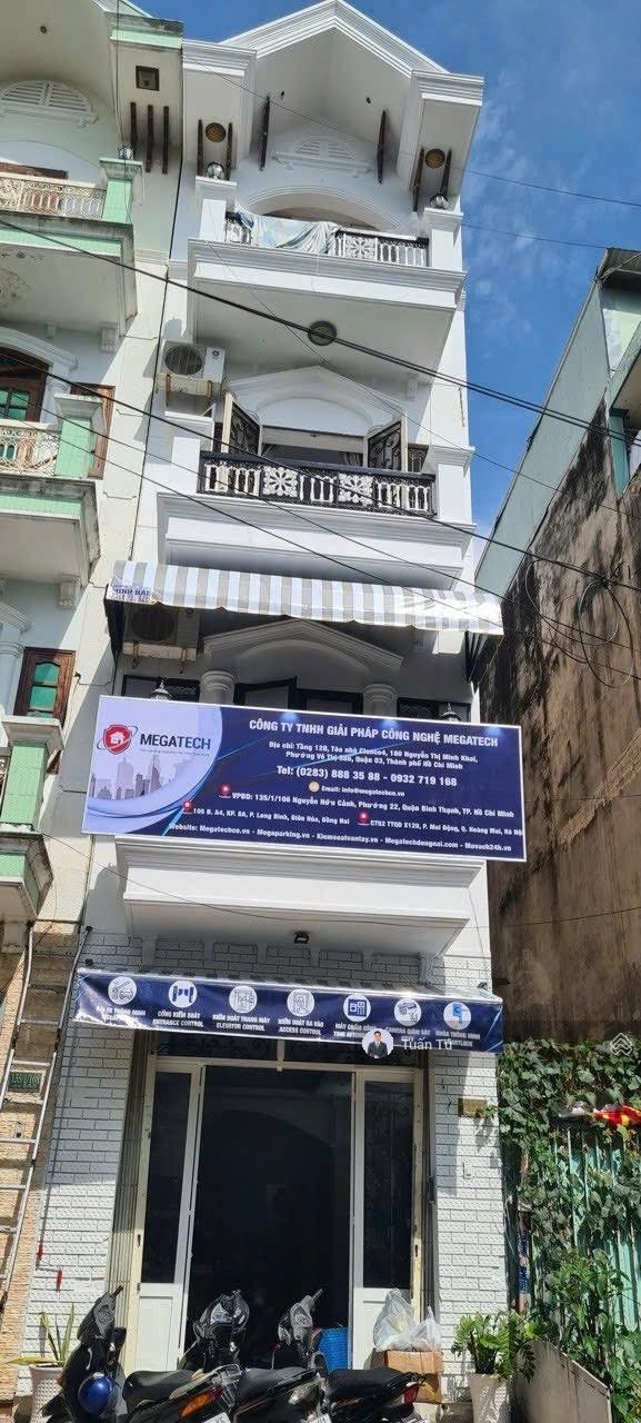 Bán nhà 135 Nguyễn Hữu Cảnh, P22 BT - 3,5x15m - 5 tầng ở ngay - kế ga Metro Văn Thánh - Landmark 81