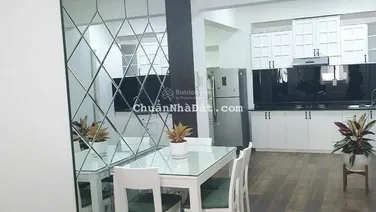 Bán CC Hưng Vượng 3, Q7. DT: 74m2 2PN 1WC full NT. Giá: 4,1tỉ chốt. DT/Zalo: 0937 961 *** Thảo