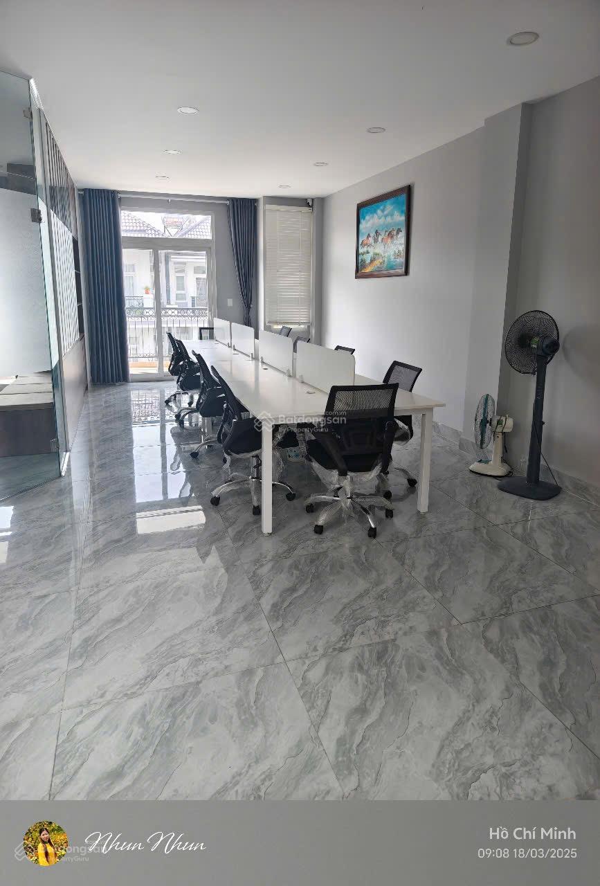 Cho thuê biệt thự The Peak Garden Villa liền kề Phú Mỹ Hưng, Q7 LH: 0909 875 *** em Nga