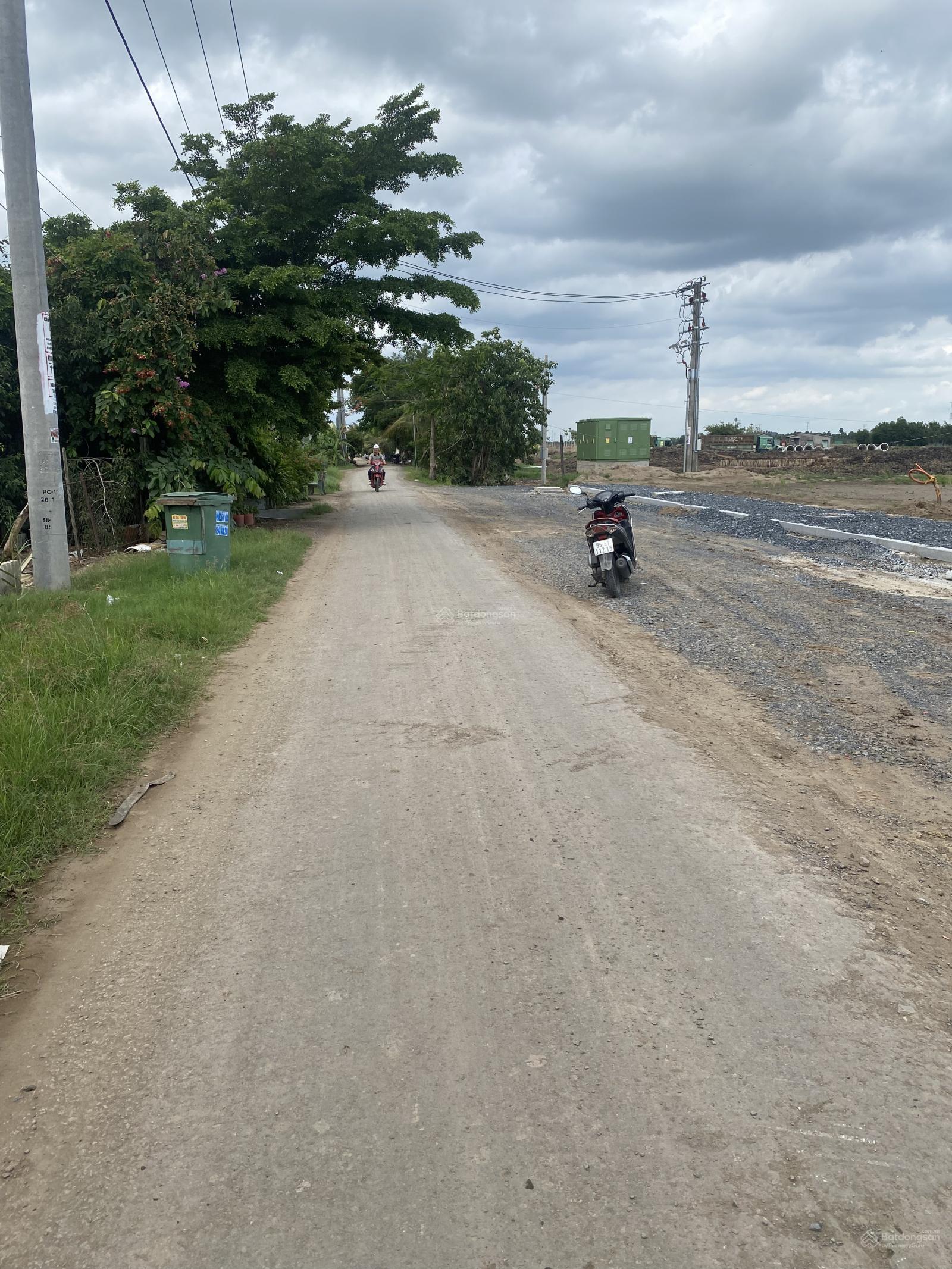 Bán đất tặng đất 10x29 mt ấp 3-4 giáp Ecopark Thanh Phú, Bến Lức