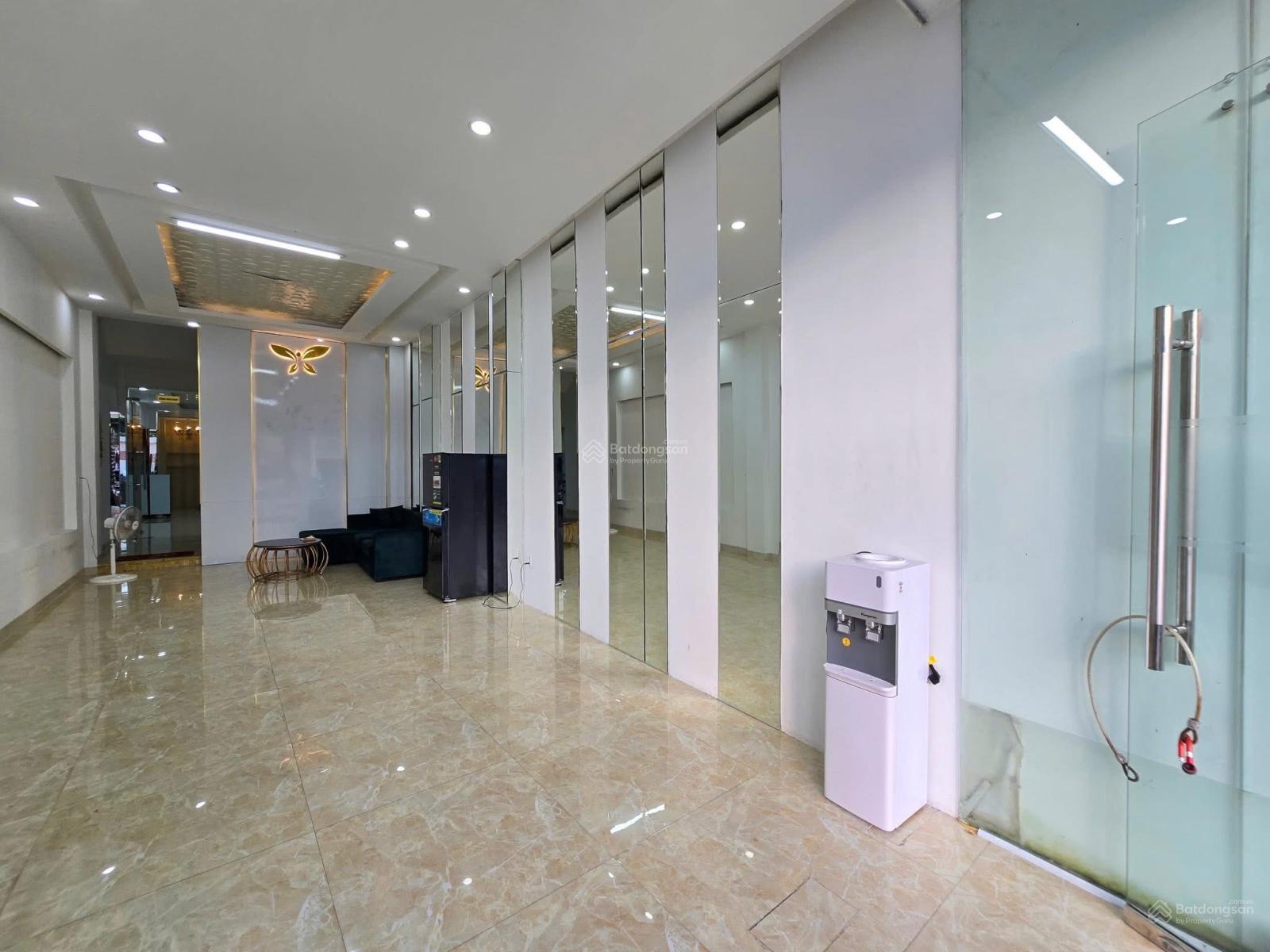 - Chào bán nhà 3 Tầng MT NGUYỄN HỮU THỌ - P Hải Châu