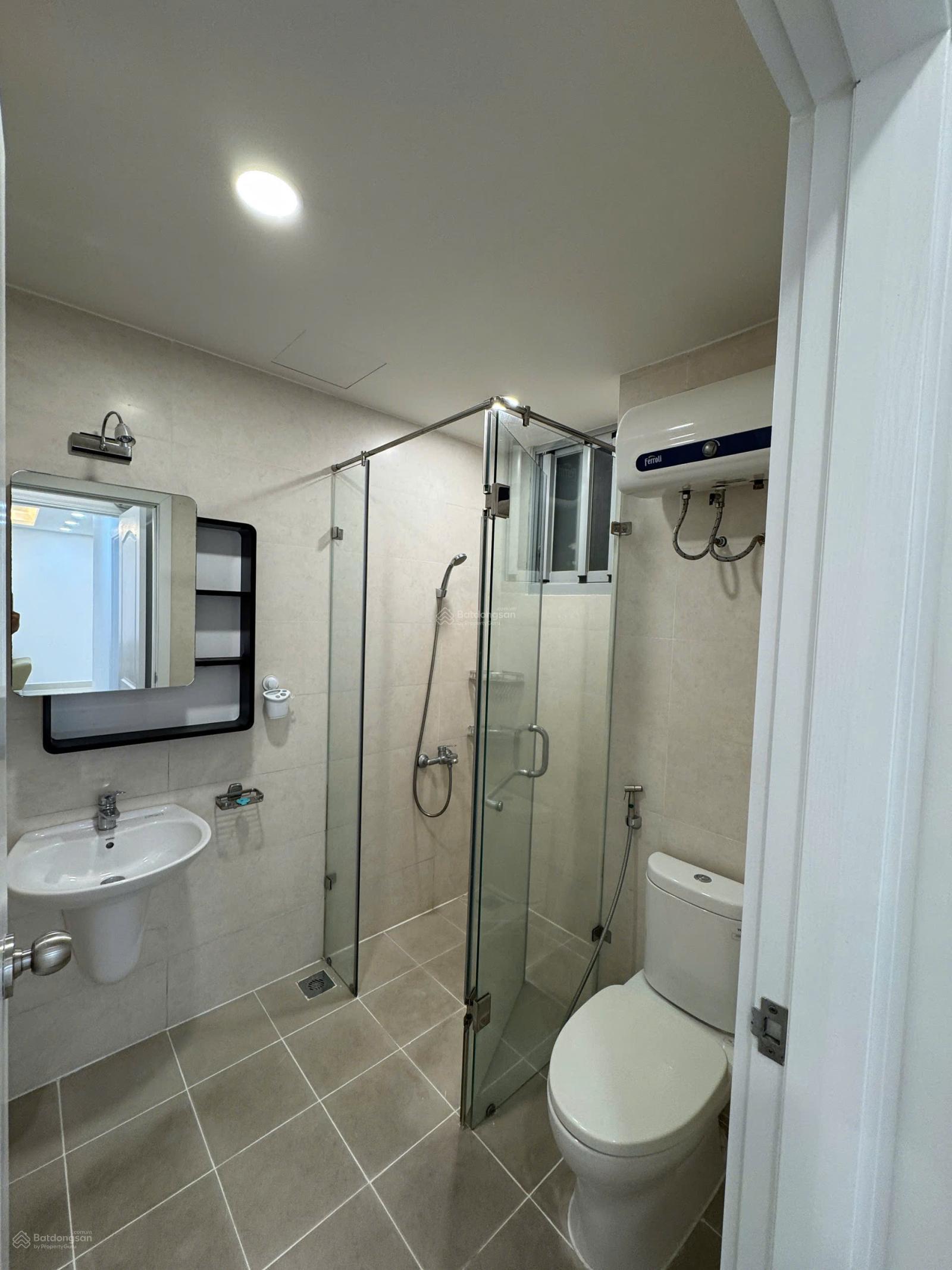 Bán CH Scenic Valley 1 quận 7. 71m2 2PN đầy đủ nội thất. Giá chỉ 6,8 tỷ.