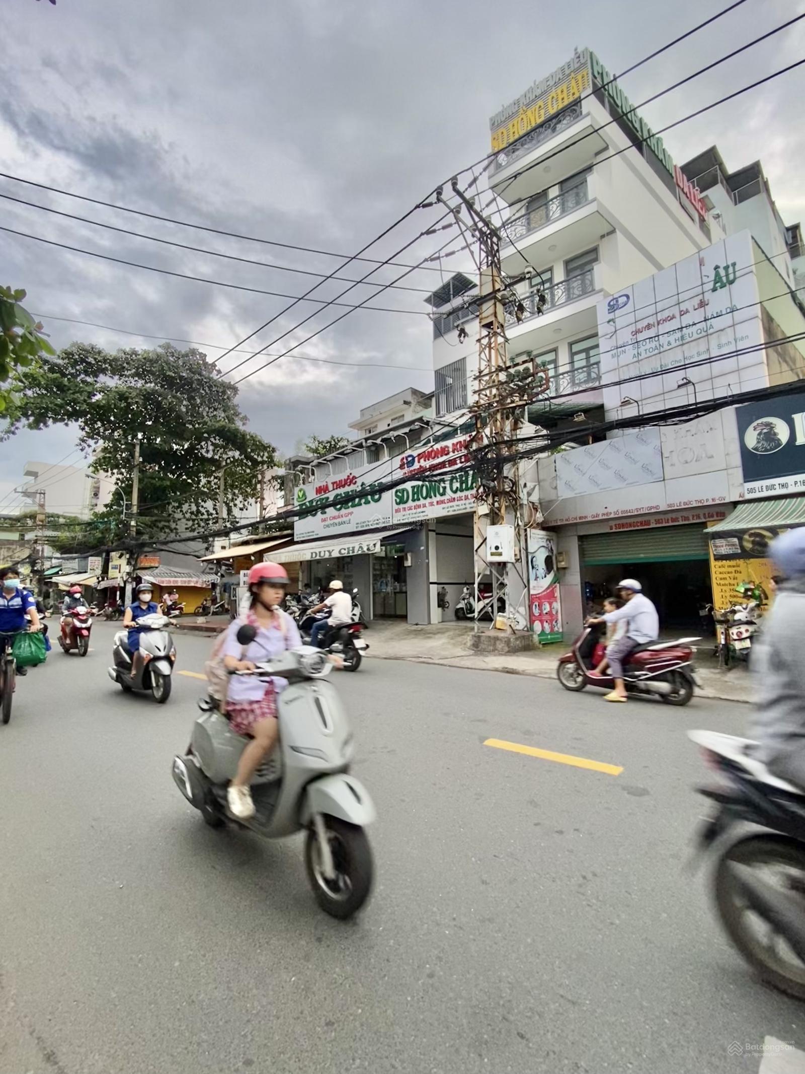 MT Lê Đức Thọ bề ngang 4,5m CN đủ 120m2. Nở hậu 4,8m. Nhà cấp 4 ĐCT kiot 25tr/tháng. Giá 15 tỷ!