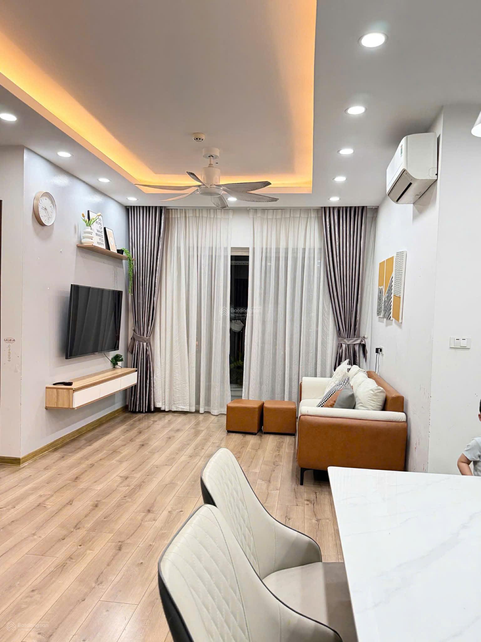 Bán căn The Pride Tố Hữu, 74m 2N2Vs, tầng 10-20, có ban công khách rộng, rẻ nhất khu chỉ 5,3 tỷ Bán căn The Pride Tố Hữu, 74m 2N2Vs, tầng 10-20, có ban công khách rộng, rẻ nhất khu chỉ 5,3 tỷ