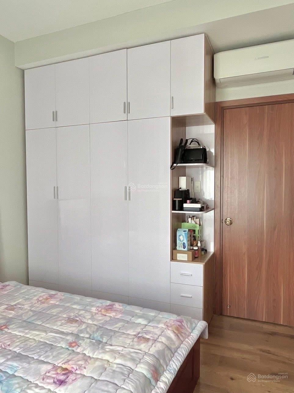 Cho thuê Flora Novia 2PN-1WC full nt view mặt tiền PVD. Lh xem nhà 0767 500 ***