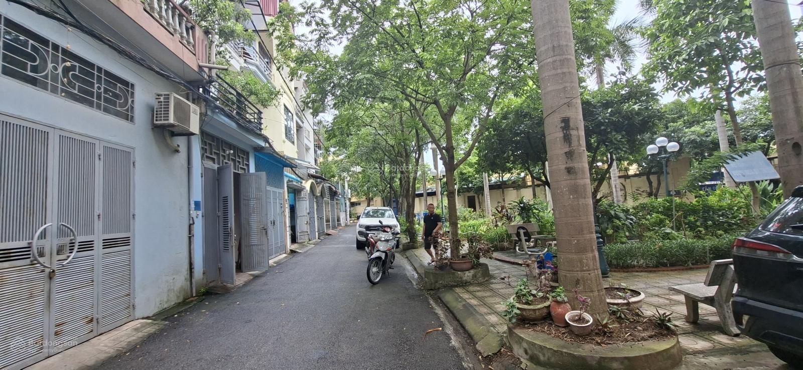 BÁN GẤP NHÀ PHÂN LÔ Ô TÔ TRÁNH PHỐ BÀ TRIỆU , 50M2 , Ở NGAY, VIEW CÔNG VIÊN, KINH DOANH, GIÁ 12,8TỶ